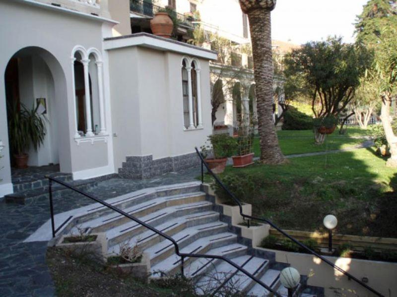 לבנטו Elegant And Sea View Excelsior Apartment מראה חיצוני תמונה